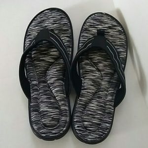 Like New Memory Foam Sandals
